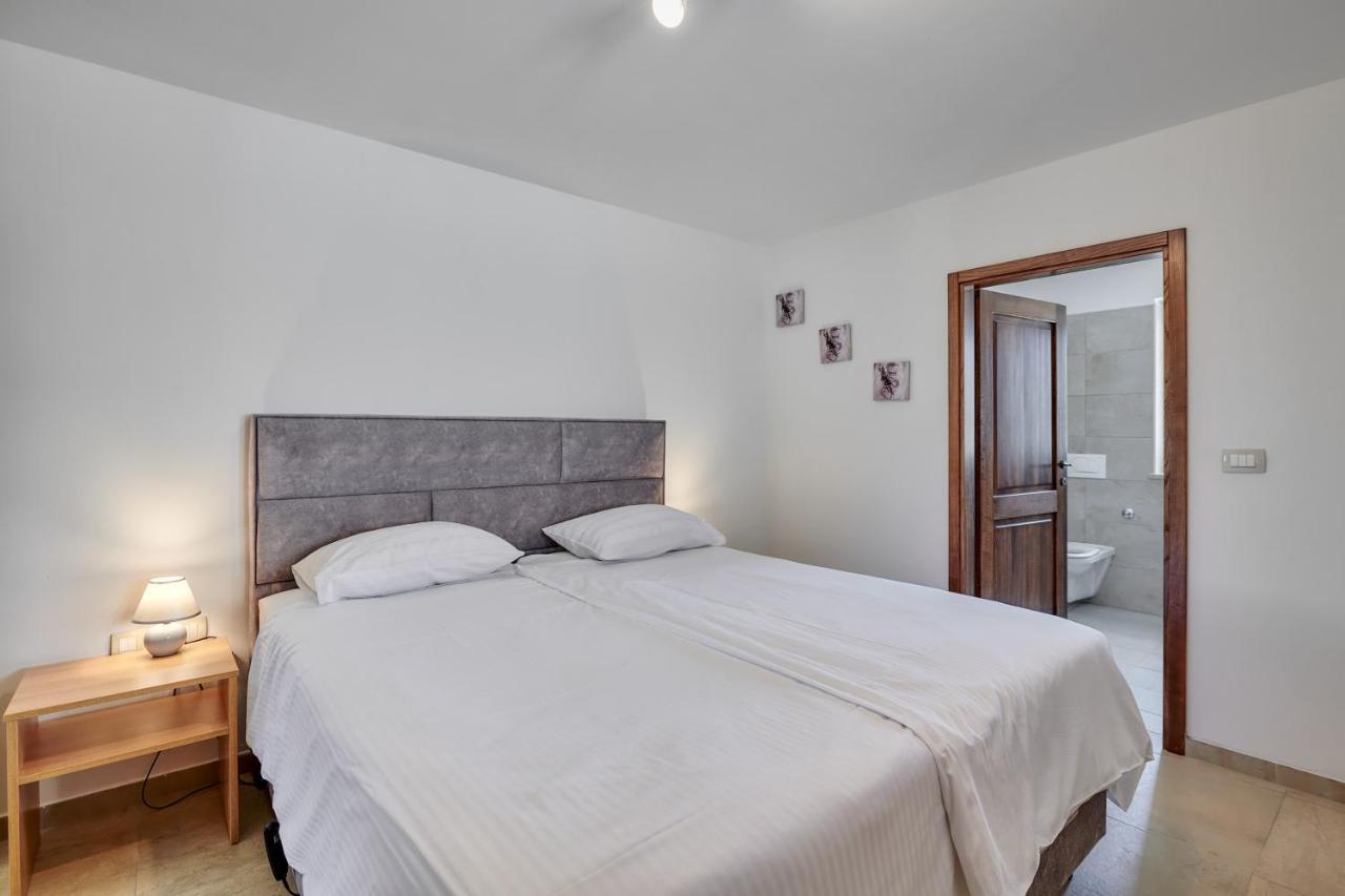Relax House Surrounded By Olives And Vineyard * Stifanići
