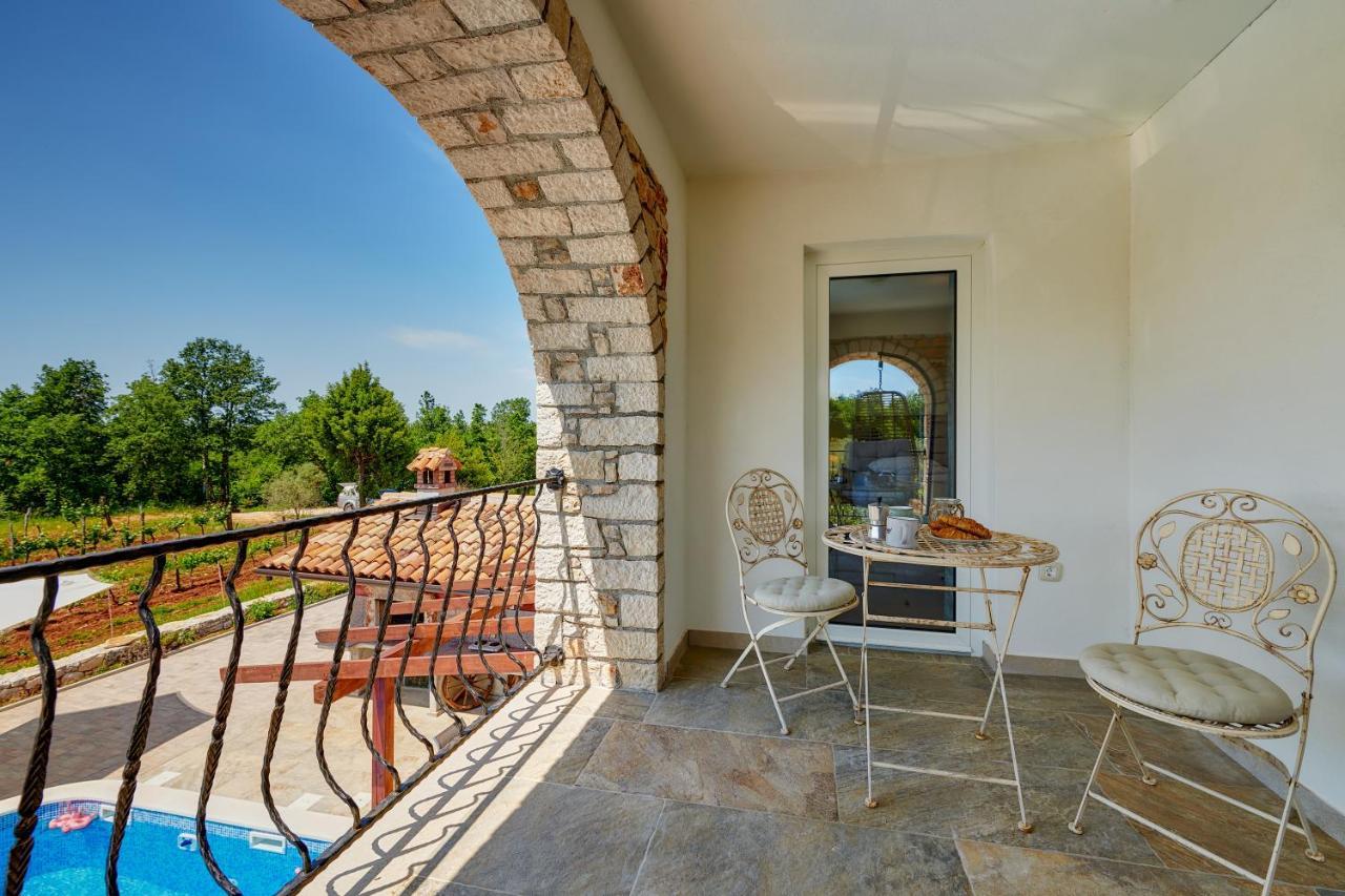 Relax House Surrounded By Olives And Vineyard * Stifanići